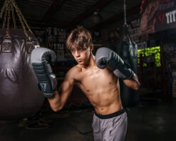 TITLE Boxing Combat Bag Gloves 21 TITLE Boxing Combat Bag Gloves -TITLE Boxing Shop COMBGGRBK 2