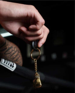 TITLE Boxing Luxury Glove Keyring -TITLE Boxing Shop FBGKR2GD