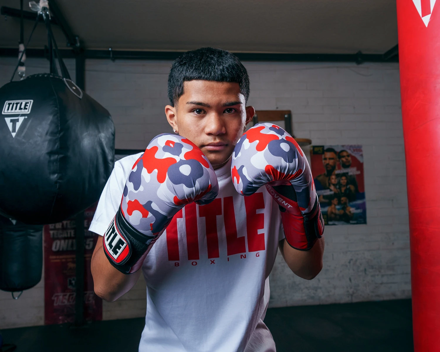 TITLE Boxing Infused Foam Camo Color Pop Bag Gloves 2 TITLE Boxing Infused Foam Camo Color Pop Bag Gloves - Image 2