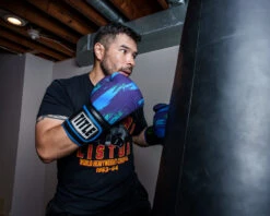 TITLE Boxing Infused Foam Electric Bag Gloves 15 TITLE Boxing Infused Foam Electric Bag Gloves -TITLE Boxing Shop IFSOBGBL 3 957d008b 9b58 4138 8685 d20cdd6e484f