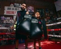 TITLE Boxing Jumbo Boxing Gloves 2.0 -TITLE Boxing Shop JBG2BK 2