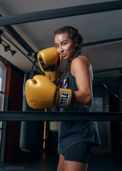 TITLE Boxing Roberto Duran Leather Training Gloves -TITLE Boxing Shop RDTGGD 3