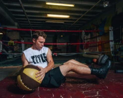 TITLE Boxing Retro Leather Medicine Balls 5 TITLE Boxing Retro Leather Medicine Balls -TITLE Boxing Shop ROSMBBR 1