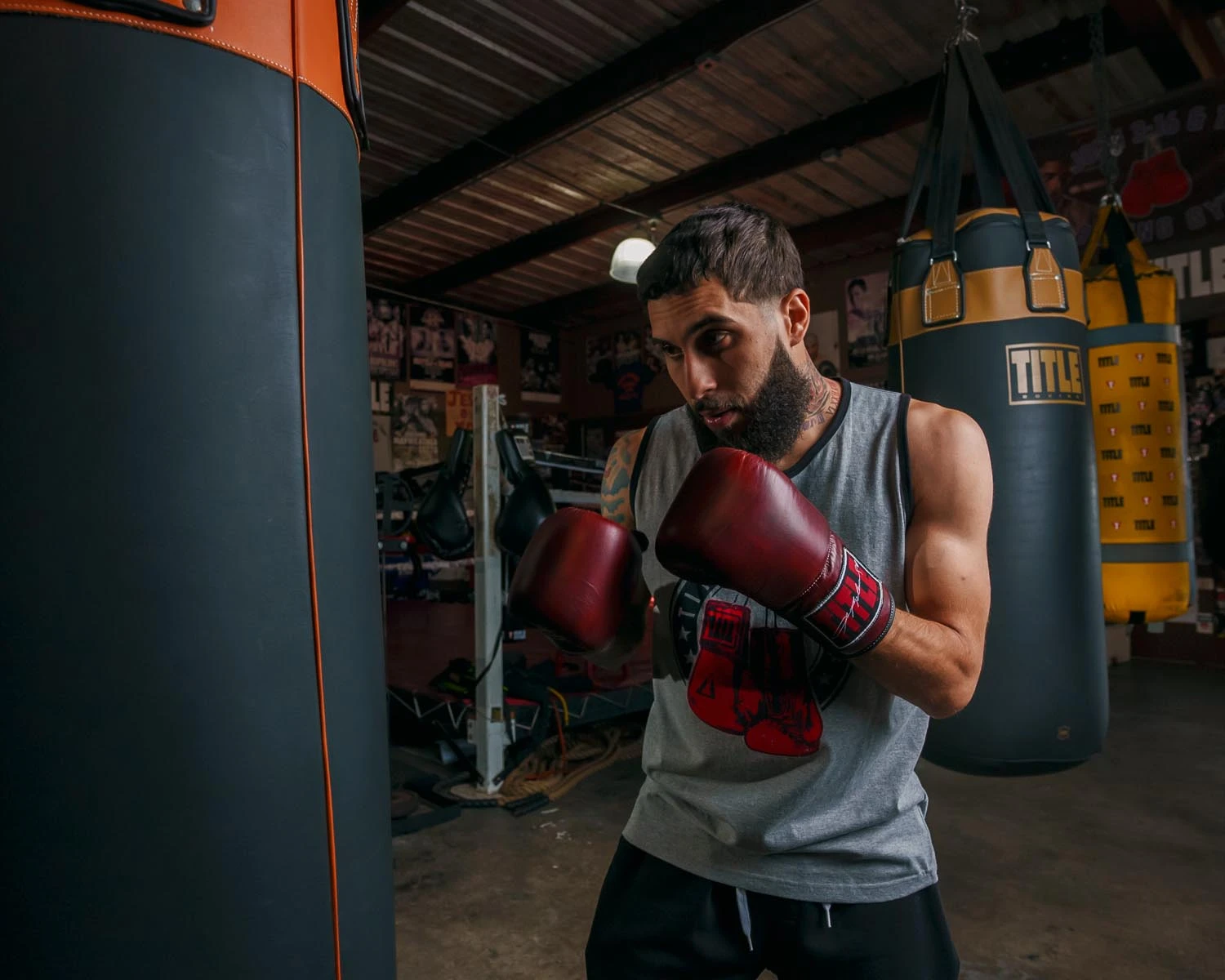 TITLE Boxing Sugar Ray Leonard Throwback Leather Bag Gloves 2 TITLE Boxing Sugar Ray Leonard Throwback Leather Bag Gloves - Image 2