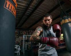 TITLE Boxing Sugar Ray Leonard Throwback Leather Bag Gloves 14 TITLE Boxing Sugar Ray Leonard Throwback Leather Bag Gloves -TITLE Boxing Shop SRLTLBGMR 4