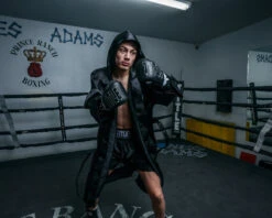 TITLE Boxing Pro Fingertip Robe 2.0 -TITLE Boxing Shop TSRFL3 3