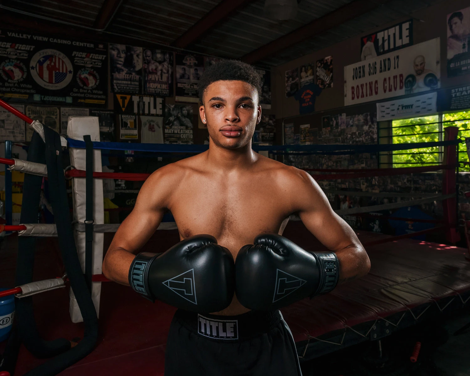 TITLE Boxing Vegan Fitness Bag Gloves 7 TITLE Boxing Vegan Fitness Bag Gloves - Image 7