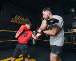 TITLE Boxing Valiant Micro Mitts -TITLE Boxing Shop VLTMMRDSV 3