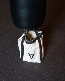 TITLE Boxing Canvas Heavy Bag Anchor -TITLE Boxing Shop WCVHBA 2 b2a227e1 919b 4776 be25 a02be7a67910