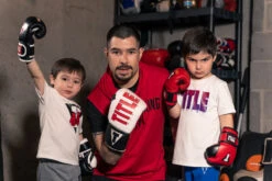 TITLE Boxing Youth Bag Gloves 26 TITLE Boxing Youth Bag Gloves -TITLE Boxing Shop a7301049 ytbbg