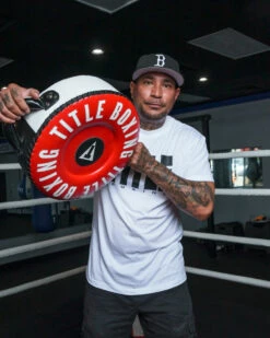 TITLE Boxing Combination Punch Shield 21 TITLE Boxing Combination Punch Shield -TITLE Boxing Shop cbps rd bk 5