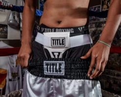 TITLE Boxing Female Groin Protector 2.0 -TITLE Boxing Shop fgpp2 wh 2