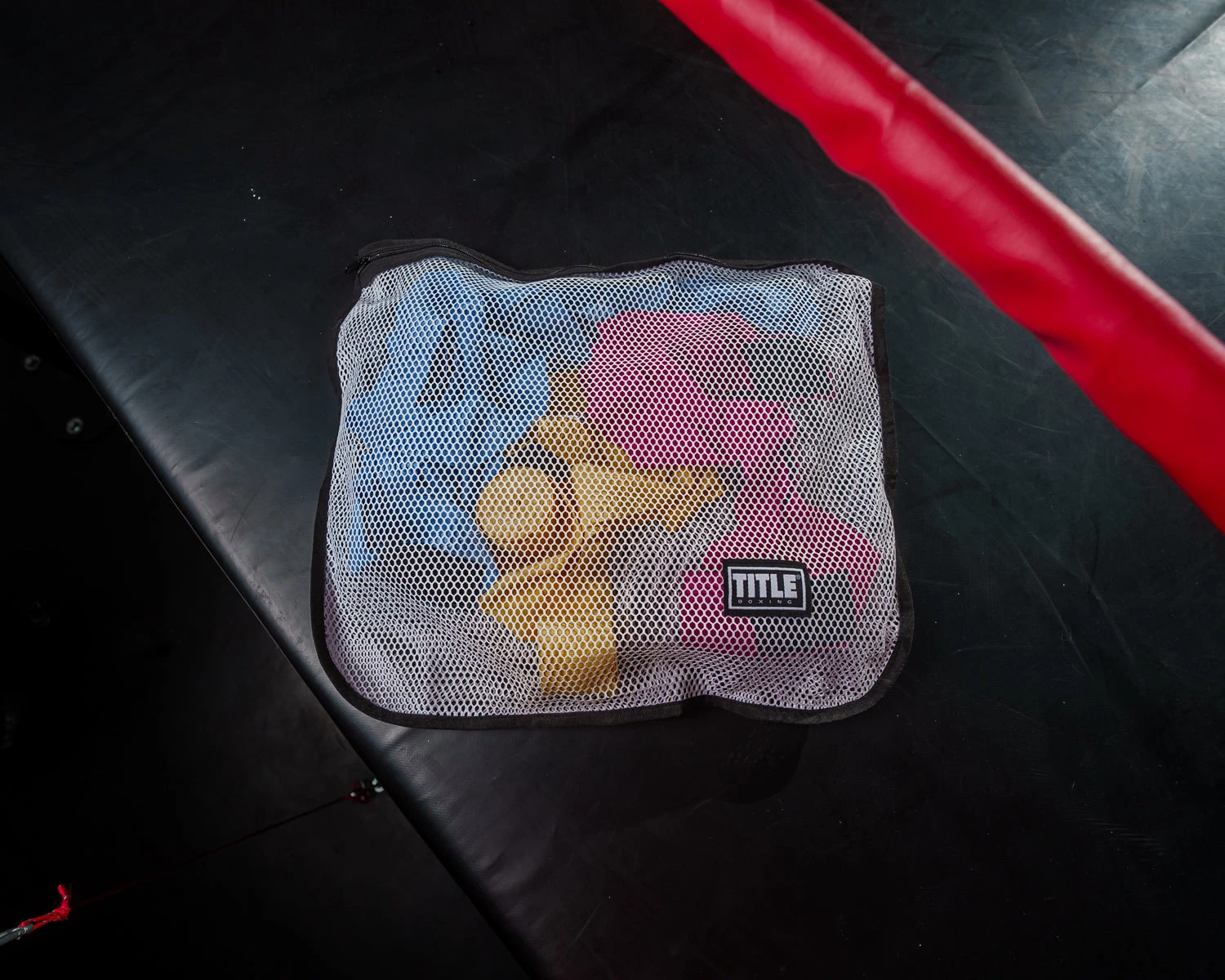 TITLE Boxing Hand Wraps Wash Bag 2.0 4 TITLE Boxing Hand Wraps Wash Bag 2.0 - Image 4