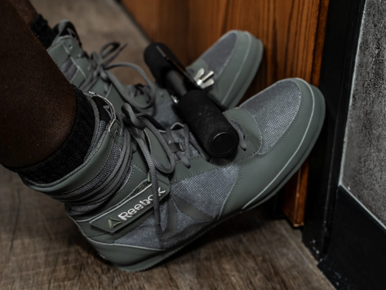 TITLE Boxing Adjustable Doorway Sit-Up Bar 2.0 4 TITLE Boxing Adjustable Doorway Sit-Up Bar 2.0 - Image 4