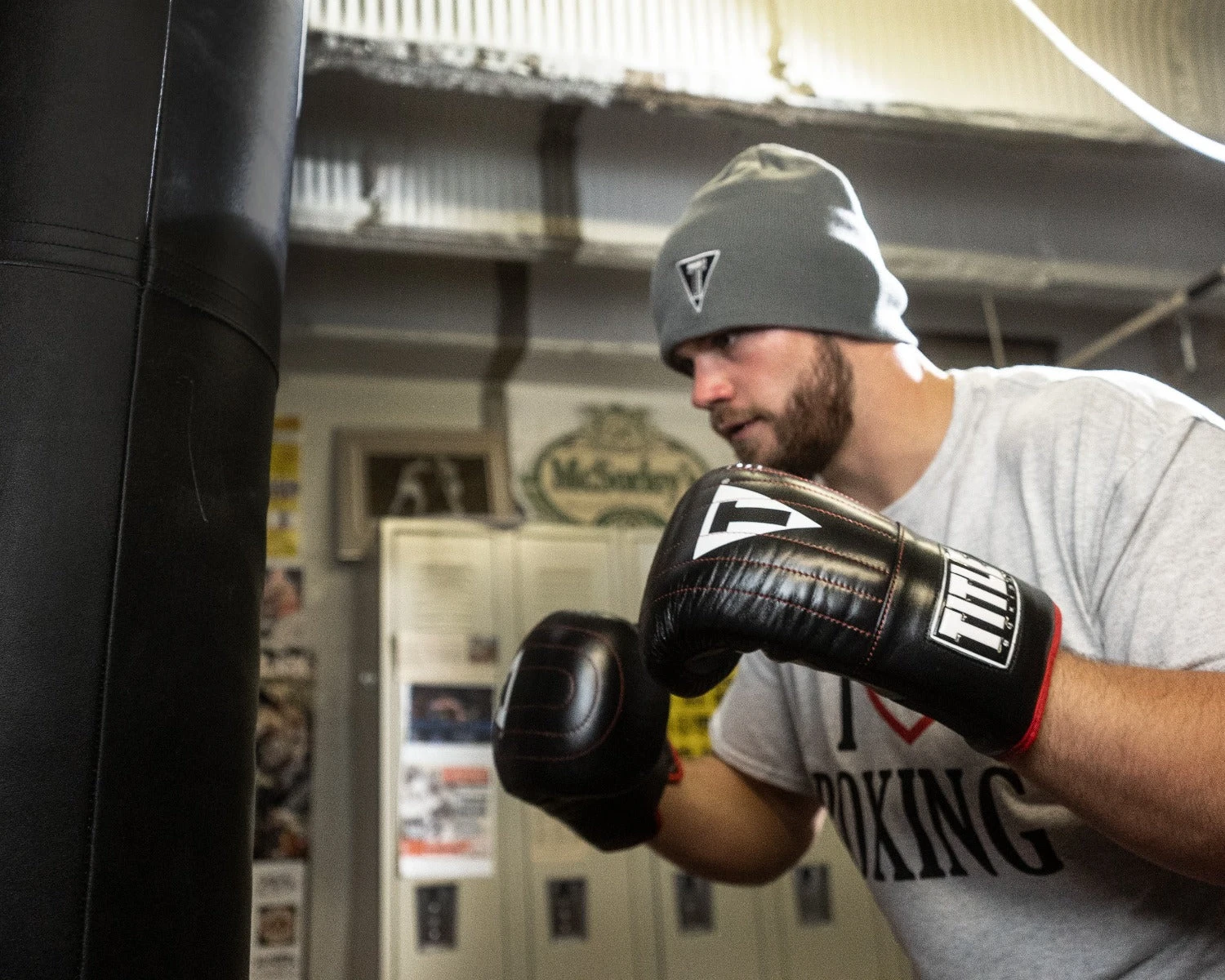 TITLE Boxing Professional Old School Leather Bag Gloves 3.0 7 TITLE Boxing Professional Old School Leather Bag Gloves 3.0 - Image 7