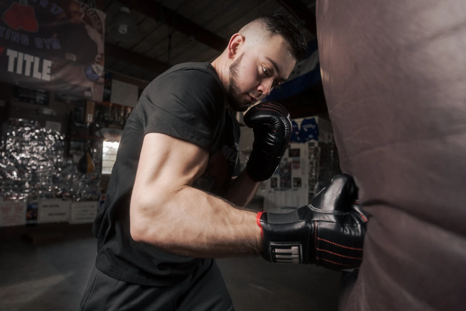 TITLE Boxing Professional Old School Leather Bag Gloves 3.0 8 TITLE Boxing Professional Old School Leather Bag Gloves 3.0 - Image 8